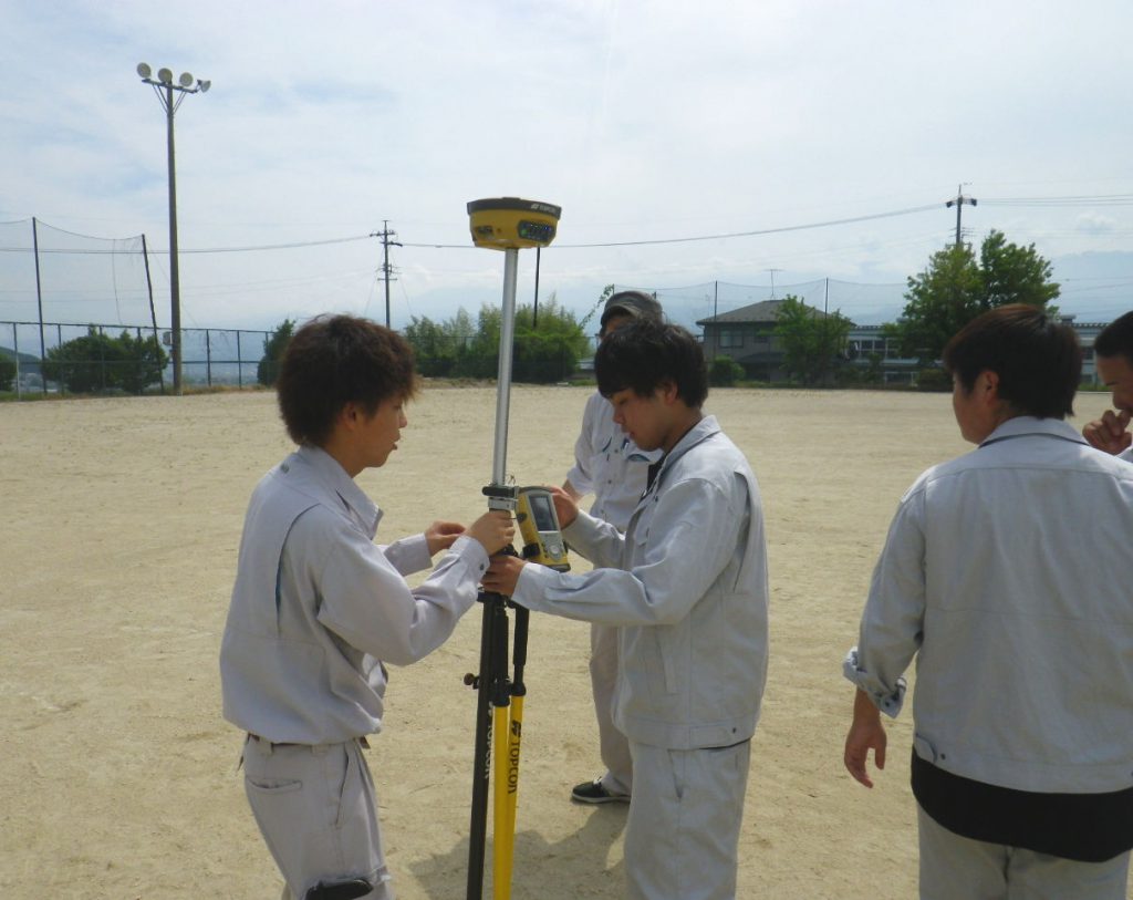 飯田OIDE長姫高校測量実習